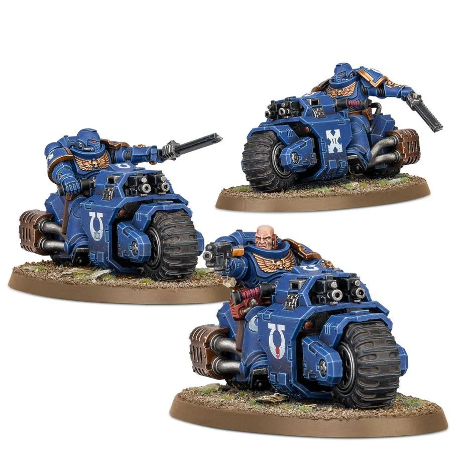 Warhammer Space Marines Outriders (3 Miniatures) - Image 2